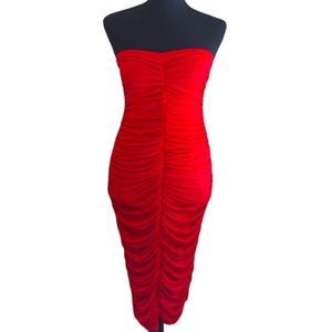 Form-fitting red dress